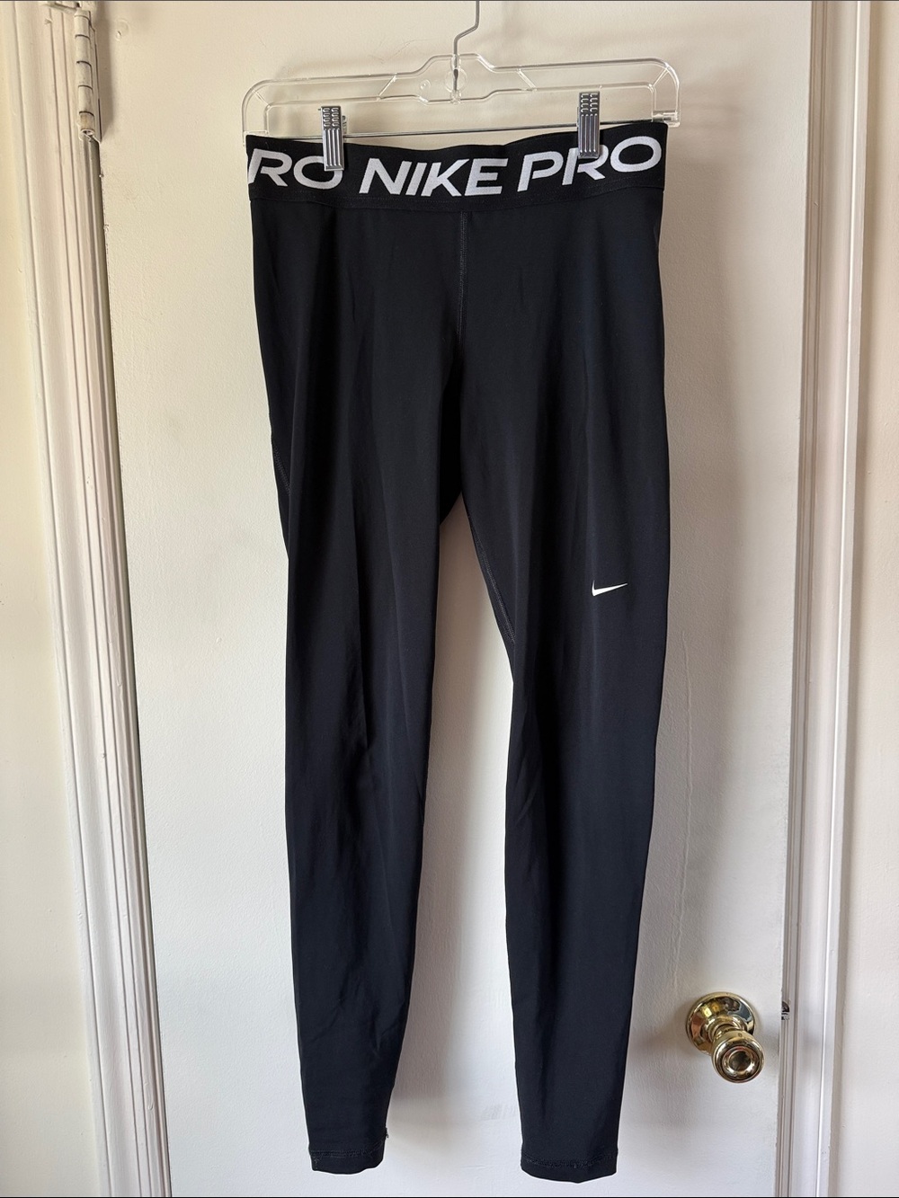 Nike Black Leggings with White Nike Pro Waistband